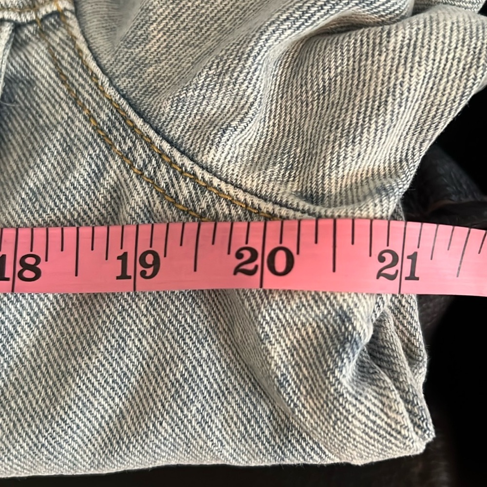 Saltwater Luxe stone wash distressed Embellished Rhinestone Denim Jacket S/M - Picture 5 of 14